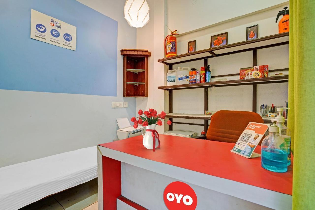 Oyo Thykoodam Sleep Inn Коччи Экстерьер фото